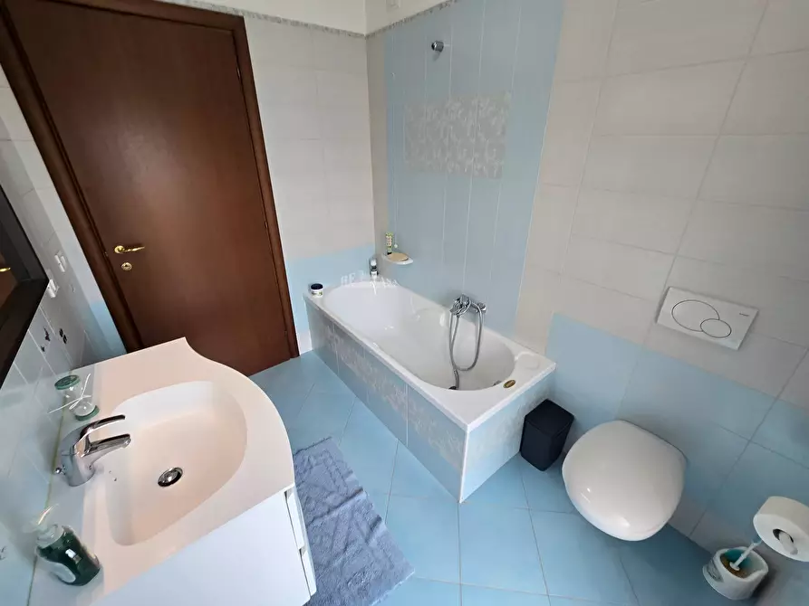 Immagine 13 di Appartamento in vendita  in Via Mazzini a Monteprandone