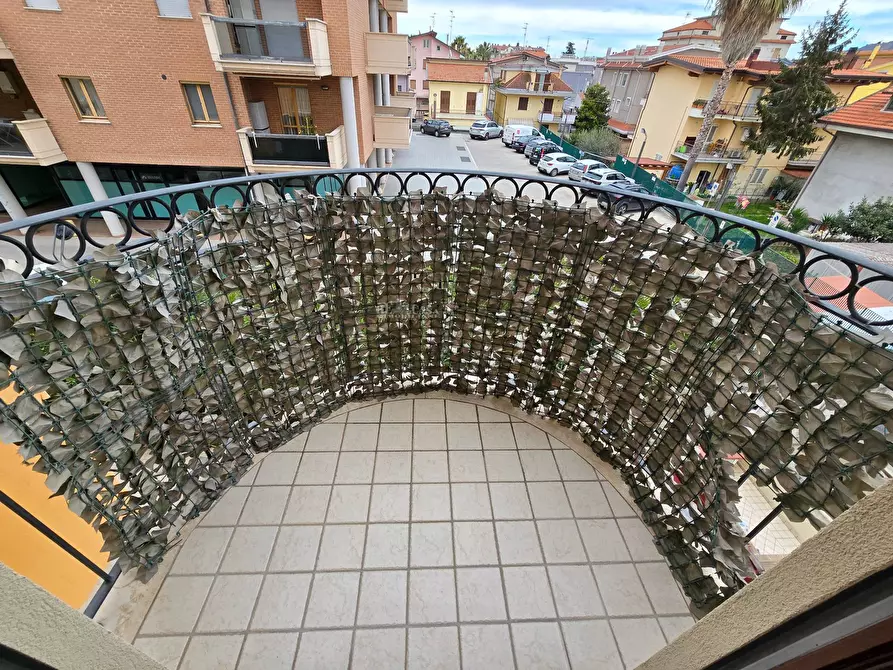 Immagine 17 di Appartamento in vendita  in Via Mazzini a Monteprandone