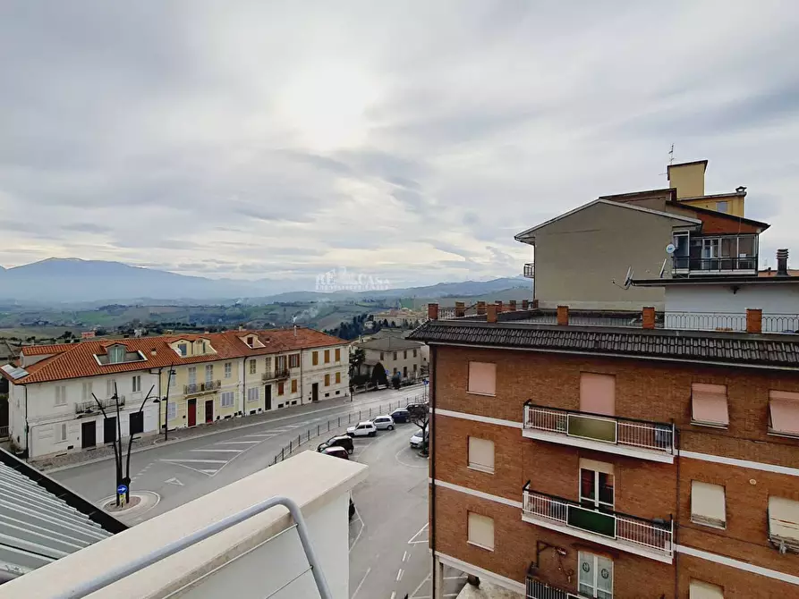 Immagine 29 di Appartamento in vendita  in Viale IV Novembre a Offida