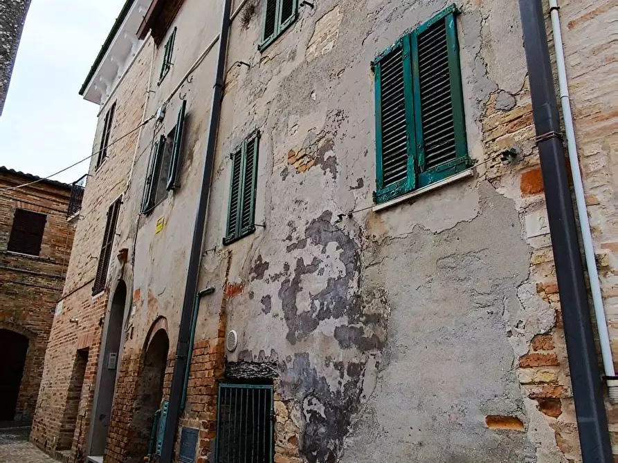 Immagine 1 di Casa indipendente in vendita  in petrarca a Altidona
