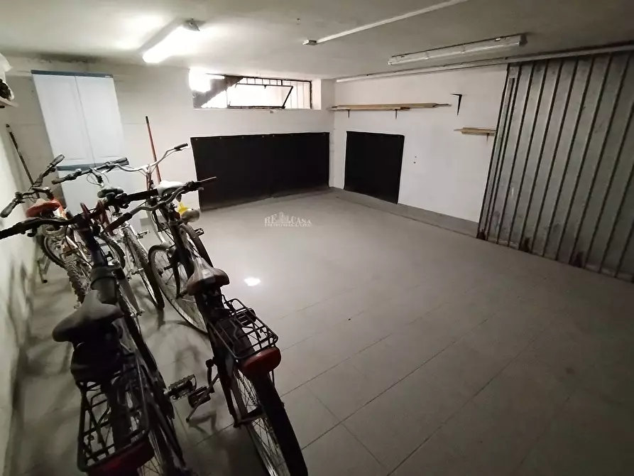 Immagine 25 di Appartamento in vendita  in via etruria a Alba Adriatica