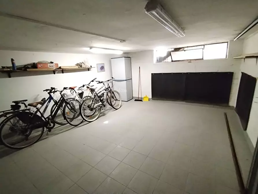 Immagine 24 di Appartamento in vendita  in via etruria a Alba Adriatica