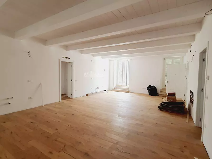 Immagine 4 di Appartamento in vendita  in via aspromonte a San Benedetto Del Tronto