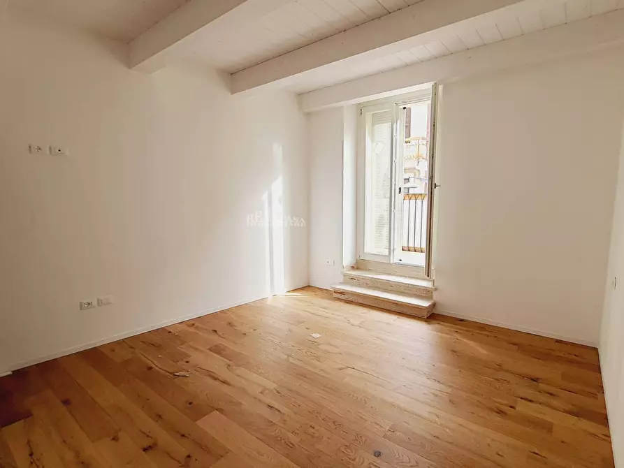 Immagine 12 di Appartamento in vendita  in via aspromonte a San Benedetto Del Tronto