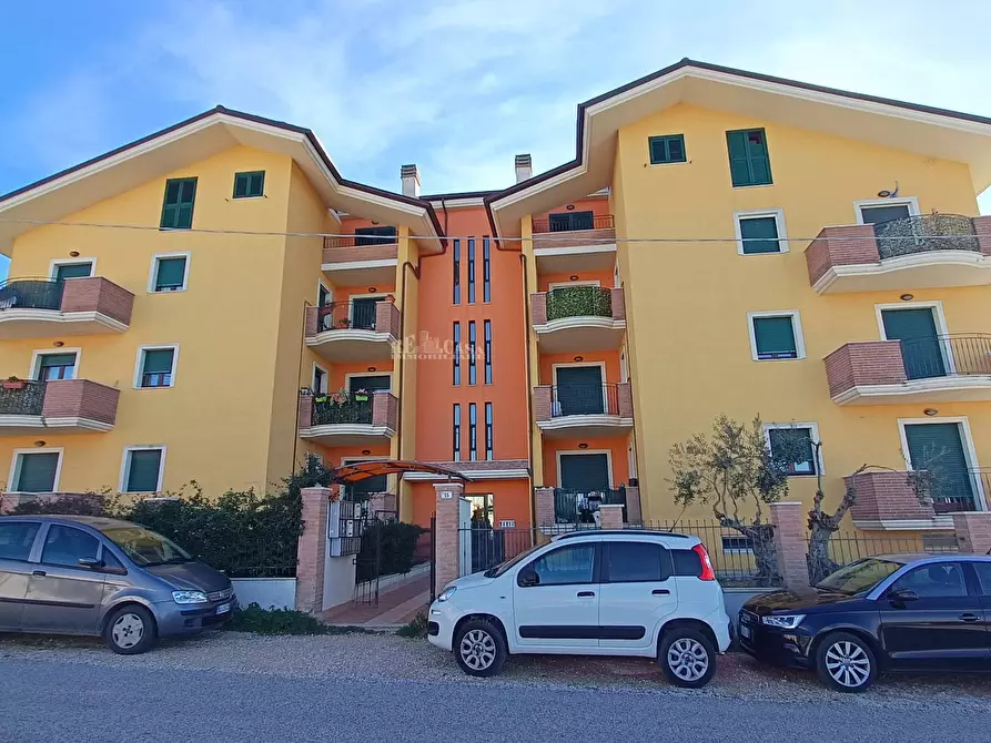 Immagine 14 di Appartamento in vendita  in contrada vallecupa a Colonnella