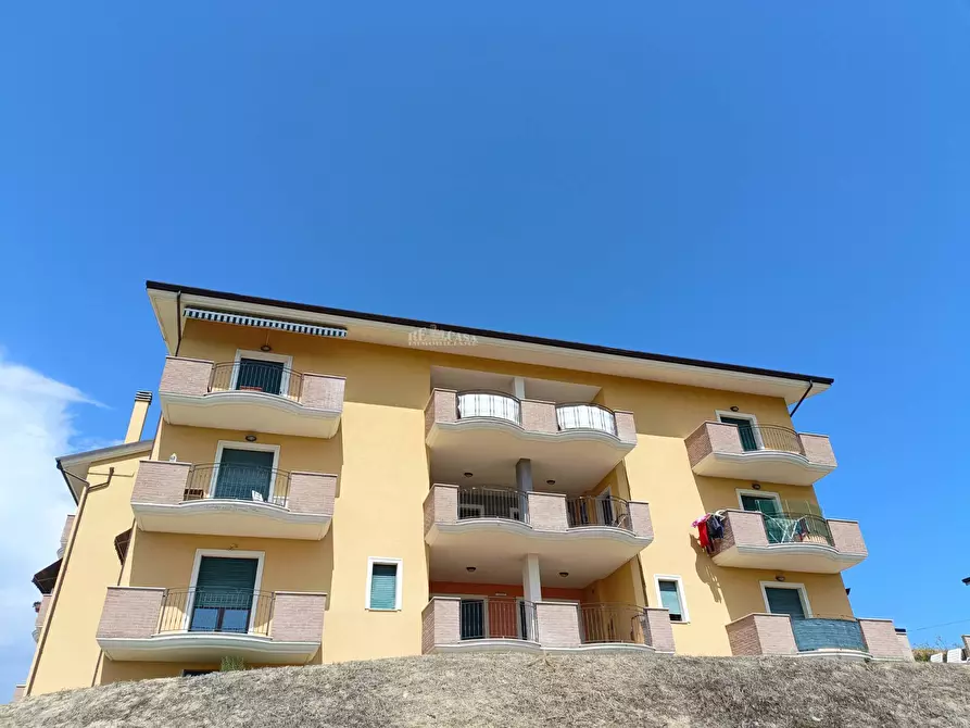 Immagine 16 di Appartamento in vendita  in contrada vallecupa a Colonnella