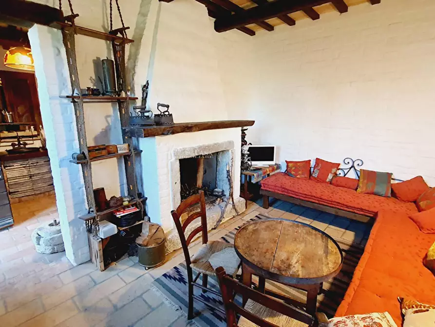 Immagine 5 di Rustico / casale in vendita  in contrada menocchia a Carassai