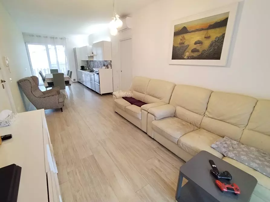 Immagine 1 di Appartamento in vendita  in via laureati a San Benedetto Del Tronto