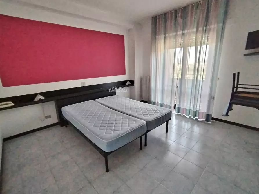 Immagine 27 di Palazzo in vendita  in via gramsci a Monteprandone