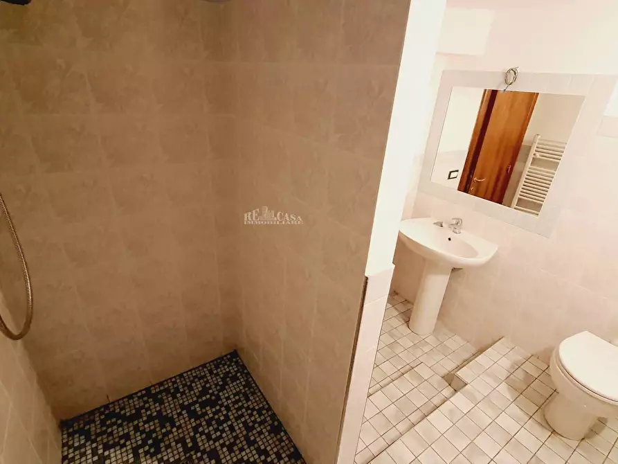 Immagine 22 di Appartamento in vendita  in via cola d'amatrice a Martinsicuro