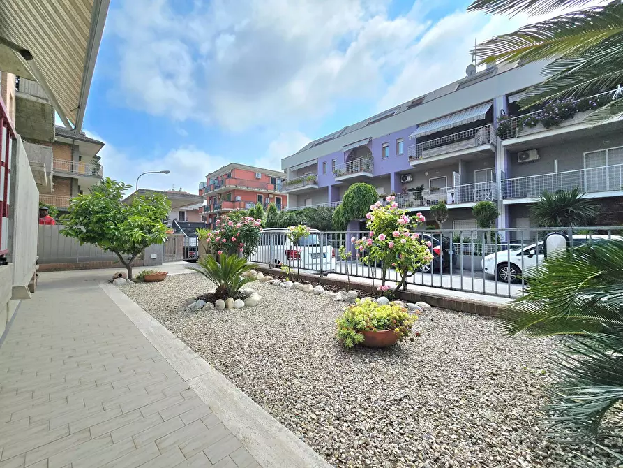 Immagine 3 di Appartamento in affitto  in Via Cefalonia a San Benedetto Del Tronto