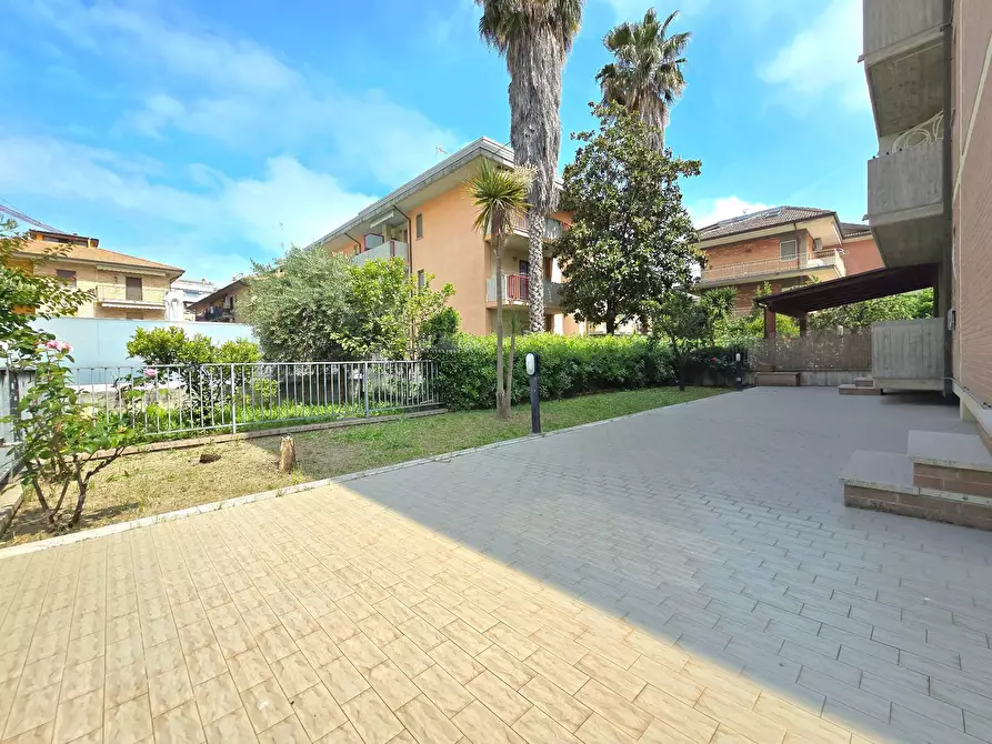 Immagine 5 di Appartamento in affitto  in Via Cefalonia a San Benedetto Del Tronto