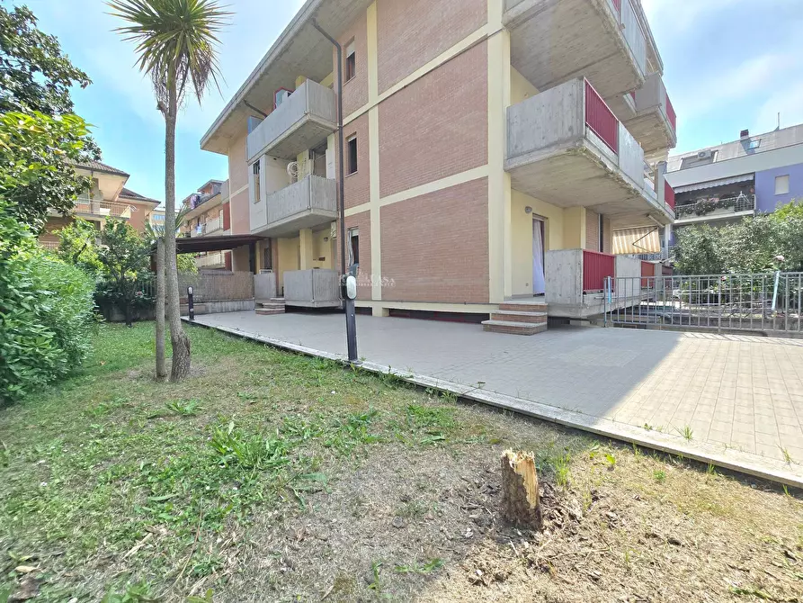 Immagine 2 di Appartamento in affitto  in Via Cefalonia a San Benedetto Del Tronto
