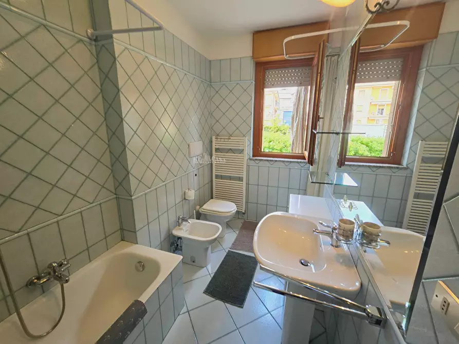 Immagine 21 di Appartamento in affitto  in Via Cefalonia a San Benedetto Del Tronto