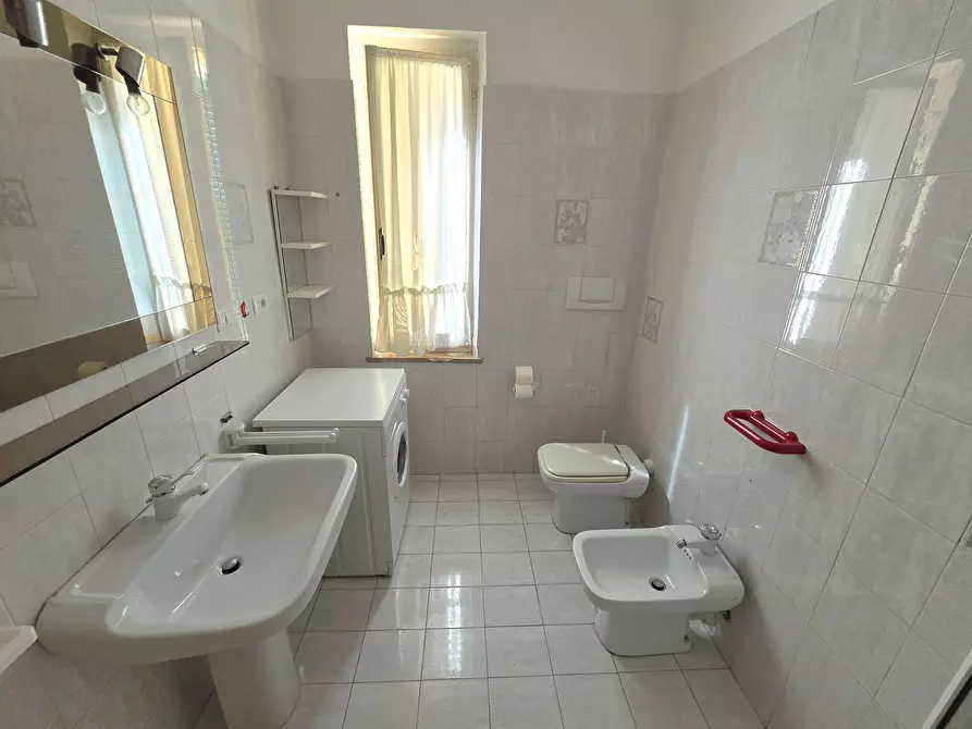 Immagine 10 di Appartamento in affitto  in Via Del Cacciatore a San Benedetto Del Tronto