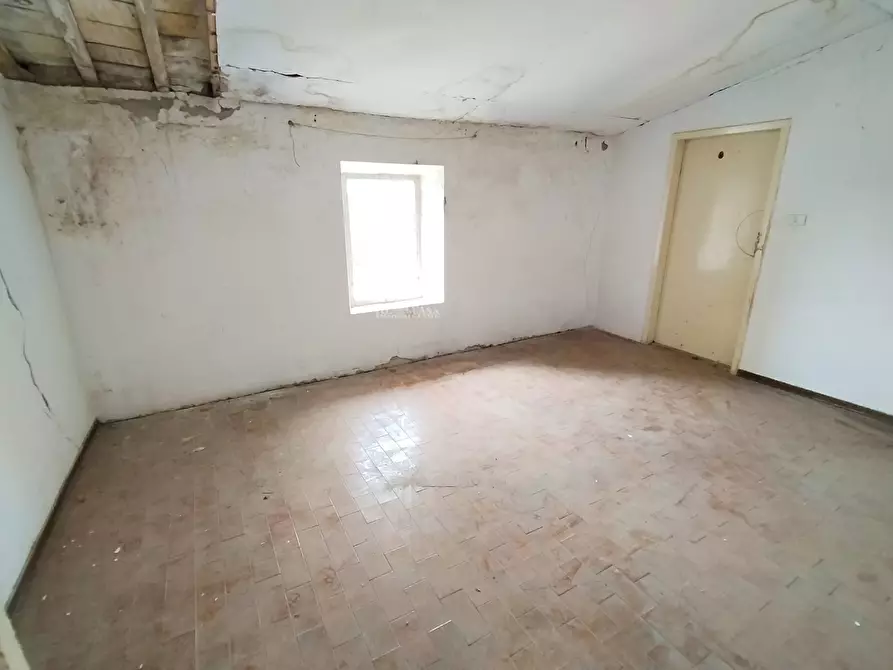 Immagine 15 di Rustico / casale in vendita  in contrada spiagge a Monteprandone