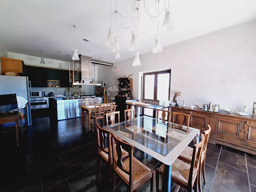 Immagine 21 di Villa in vendita  in Contrada Codara a Ripatransone