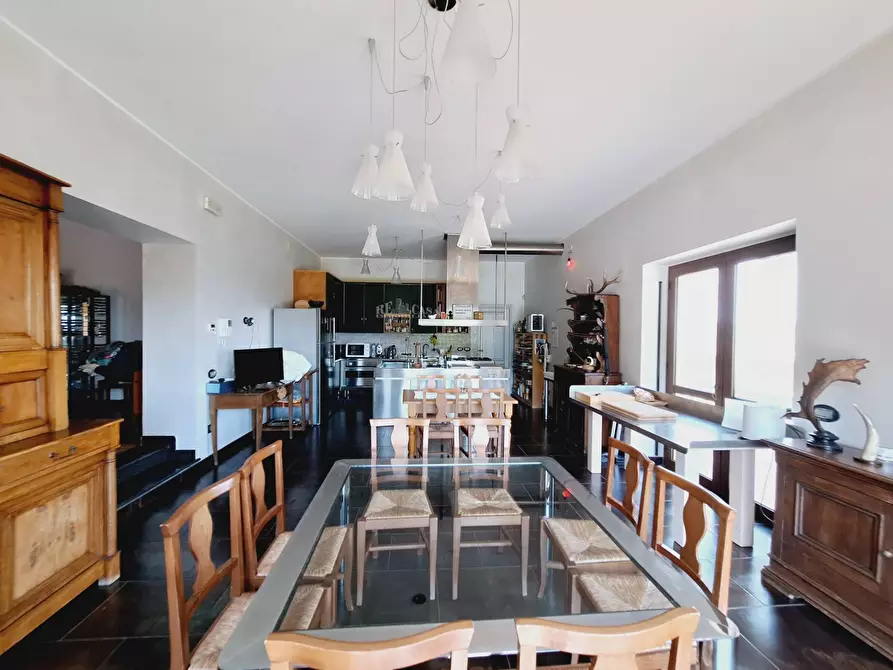 Immagine 26 di Villa in vendita  in Contrada Codara a Ripatransone