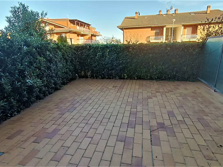 Immagine 29 di Appartamento in vendita  in via gramsci a Altidona