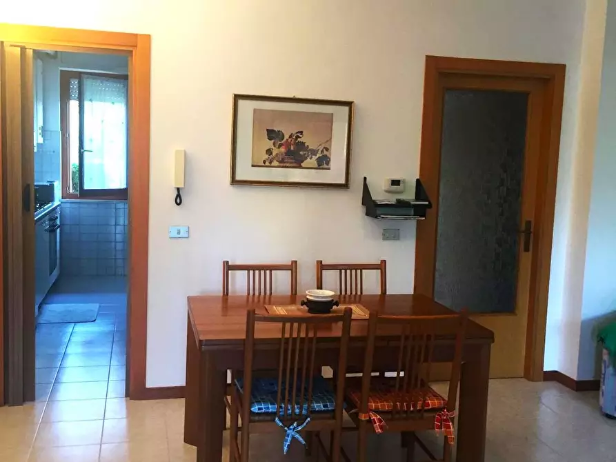 Immagine 13 di Appartamento in vendita  in via gramsci a Altidona