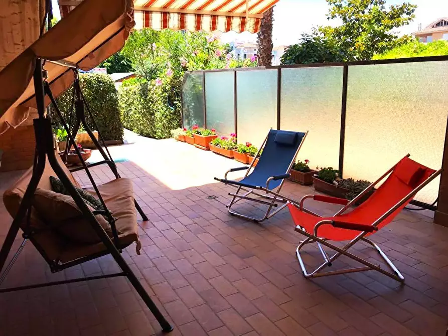 Immagine 9 di Appartamento in vendita  in via gramsci a Altidona