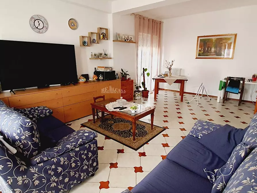 Immagine 1 di Appartamento in vendita  in via Massimo D'Azeglio a Castel Di Lama