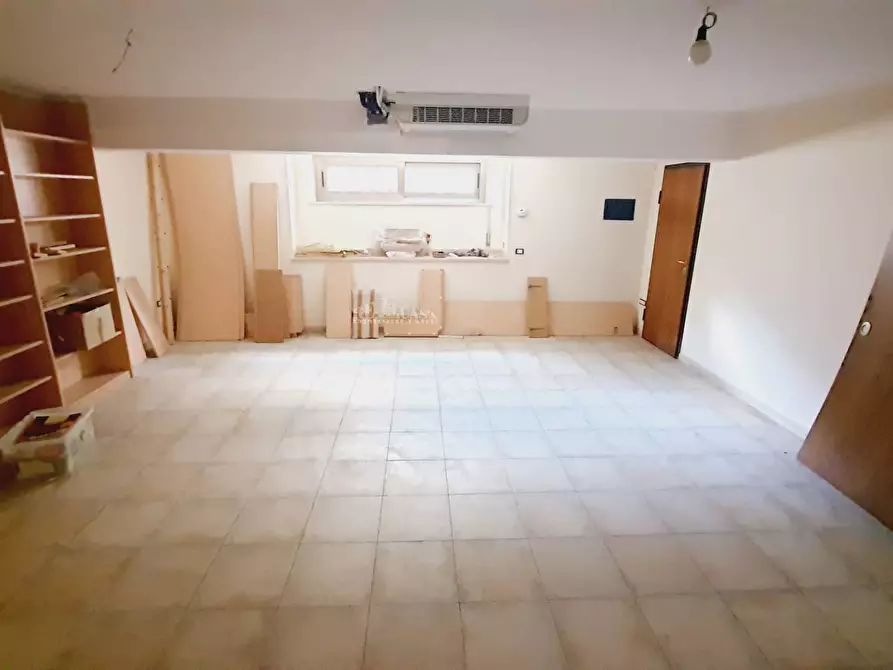 Immagine 17 di Appartamento in vendita  in via cola d'amatrice a Martinsicuro