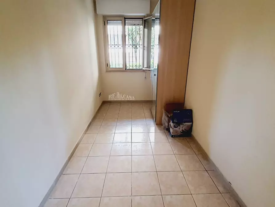 Immagine 13 di Appartamento in vendita  in via cola d'amatrice a Martinsicuro