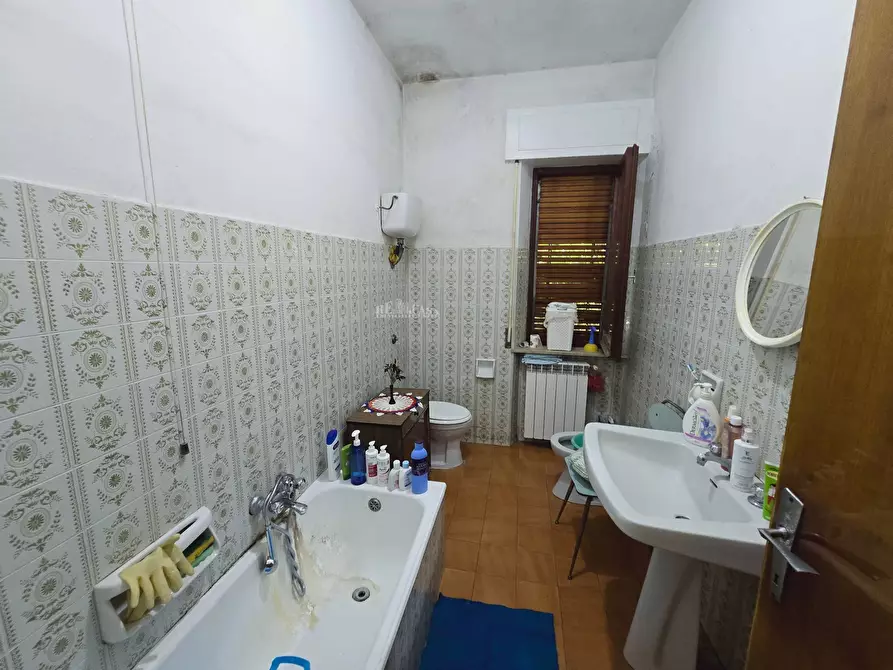 Immagine 24 di Appartamento in vendita  in Via Roma a Castel Di Lama