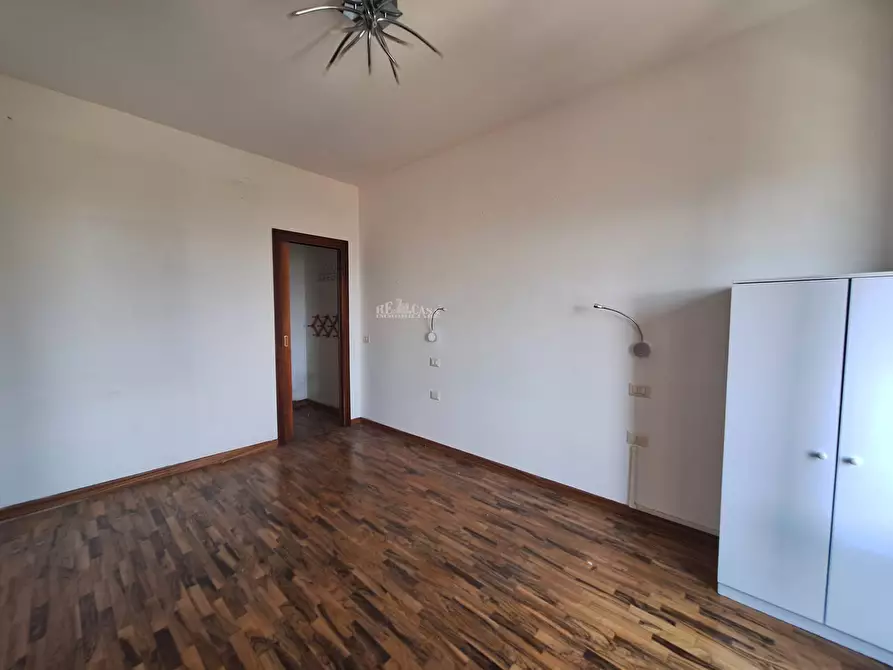 Immagine 8 di Appartamento in vendita  in via marziale a Acquaviva Picena