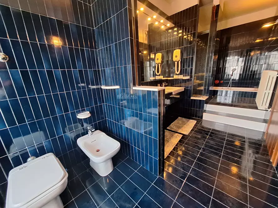 Immagine 14 di Appartamento in vendita  in via marziale a Acquaviva Picena