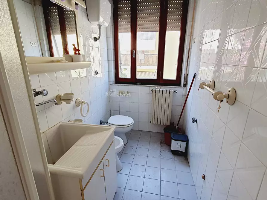 Immagine 24 di Appartamento in vendita  in via marsala a San Benedetto Del Tronto