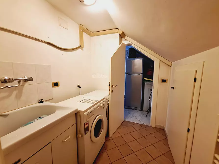 Immagine 11 di Appartamento in vendita  in contrada treazzano a Monsampolo Del Tronto