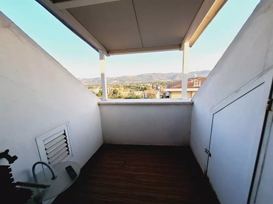 Immagine 12 di Appartamento in vendita  in contrada treazzano a Monsampolo Del Tronto