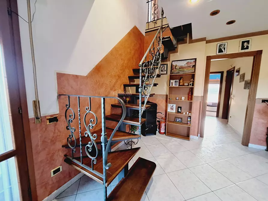 Immagine 14 di Appartamento in vendita  in contrada treazzano a Monsampolo Del Tronto