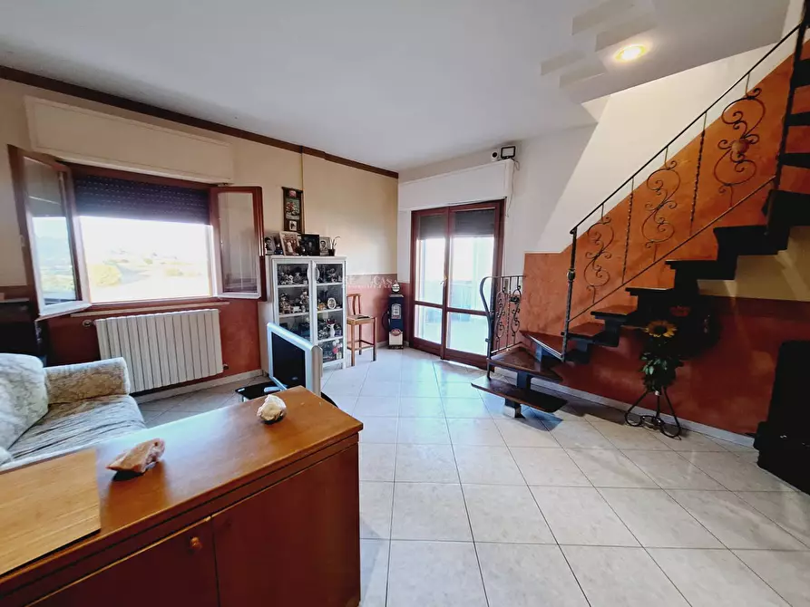 Immagine 15 di Appartamento in vendita  in contrada treazzano a Monsampolo Del Tronto