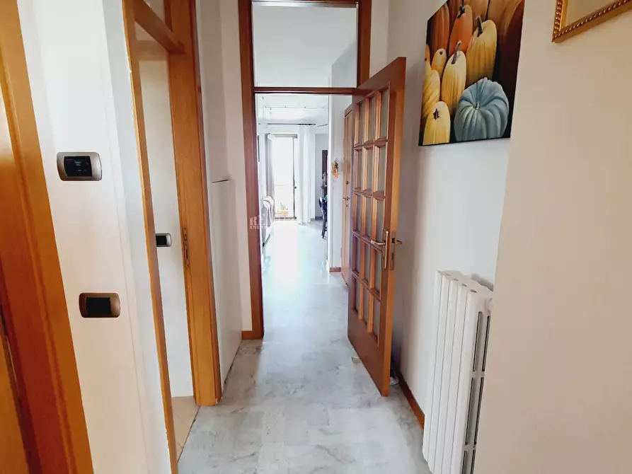 Immagine 27 di Appartamento in vendita  in corso vittorio emanuele a Ripatransone
