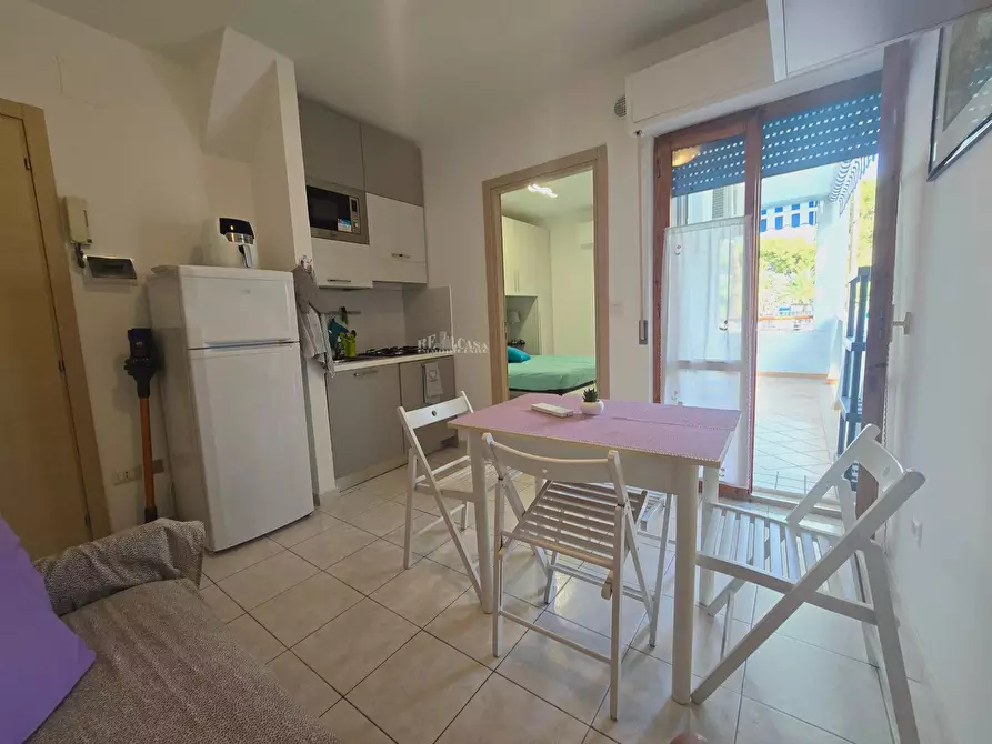 Immagine 8 di Appartamento in affitto  in Via Dei Mille a San Benedetto Del Tronto