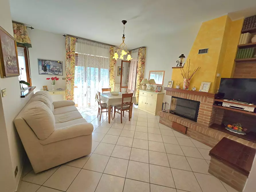 Immagine 12 di Appartamento in vendita  in Via Degli Oleandri a Monteprandone