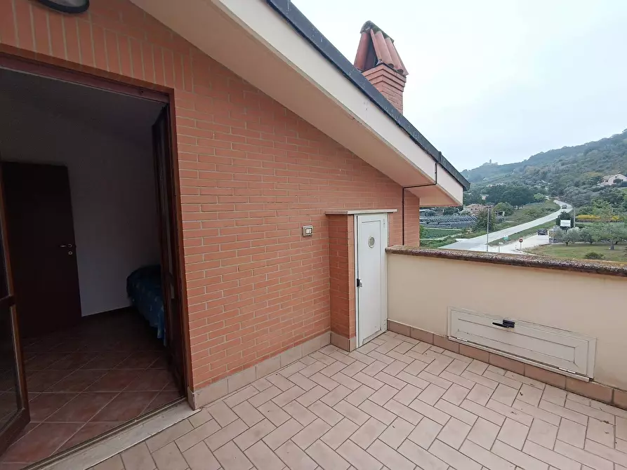 Immagine 17 di Appartamento in vendita  in via val d'aso a Campofilone