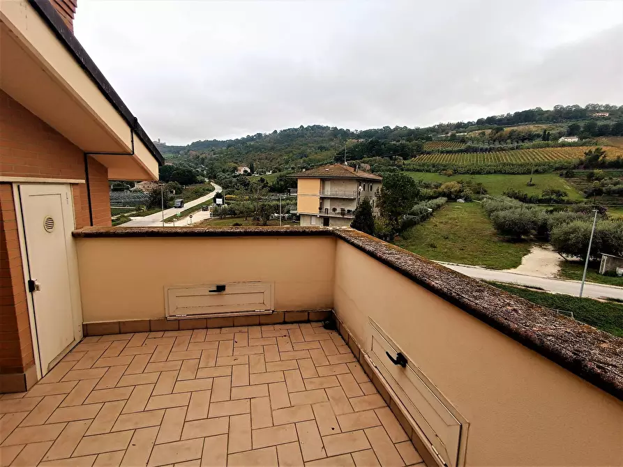 Immagine 18 di Appartamento in vendita  in via val d'aso a Campofilone