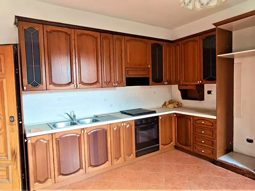 Immagine 13 di Casa indipendente in vendita  in strada provinciale 91 a Montefiore Dell'aso