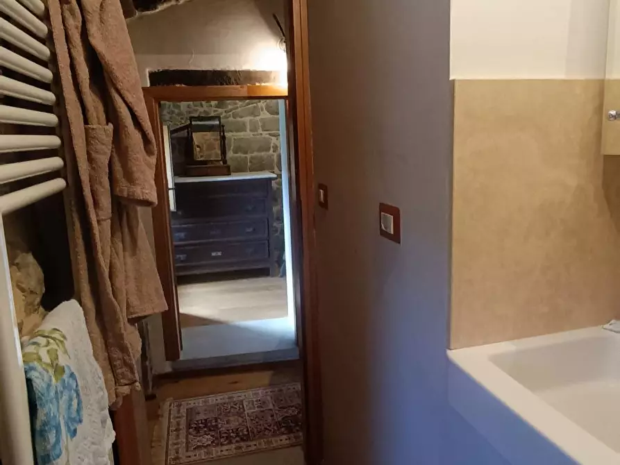 Immagine 11 di Casa indipendente in vendita  in vignatico a Valle Castellana