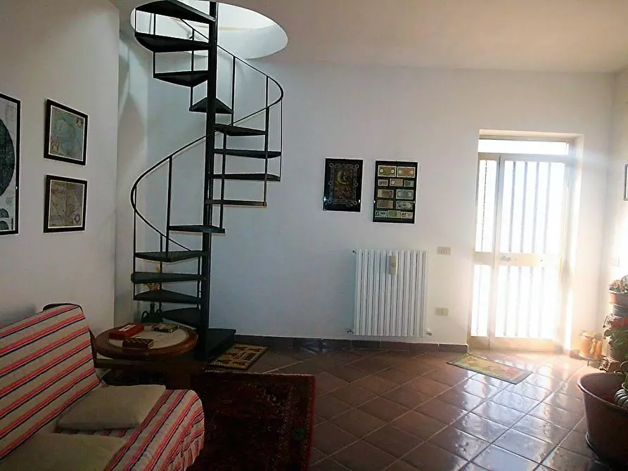 Immagine 10 di Casa indipendente in vendita  in Contrada di là di Menocchia, 63063 Carassai AP a Carassai