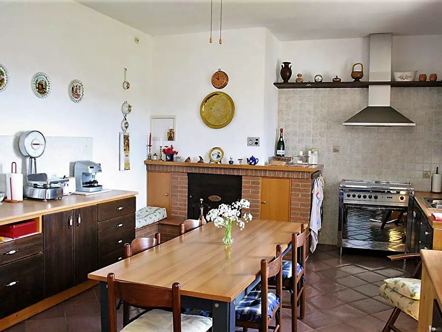 Immagine 18 di Casa indipendente in vendita  in Contrada di là di Menocchia, 63063 Carassai AP a Carassai