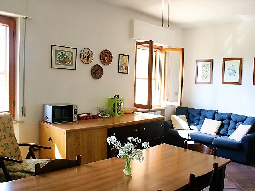 Immagine 3 di Casa indipendente in vendita  in Contrada di là di Menocchia, 63063 Carassai AP a Carassai