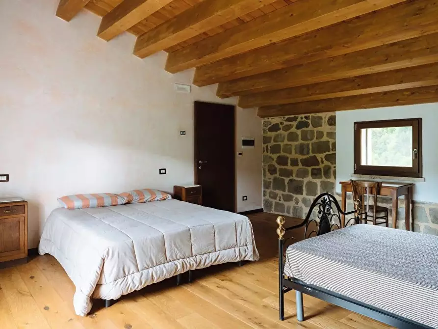 Immagine 10 di Agriturismo in vendita  in vignatico a Valle Castellana
