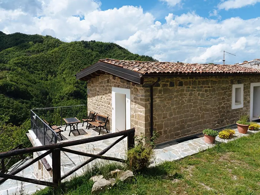 Immagine 13 di Agriturismo in vendita  in vignatico a Valle Castellana