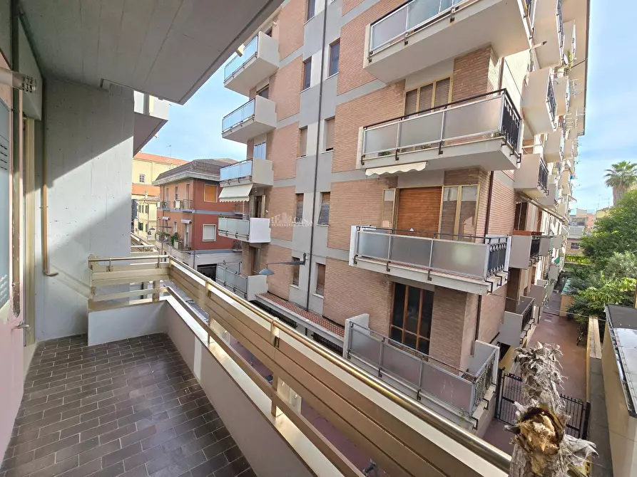 Immagine 9 di Appartamento in vendita  in Via Neuro Spinozzi a San Benedetto Del Tronto