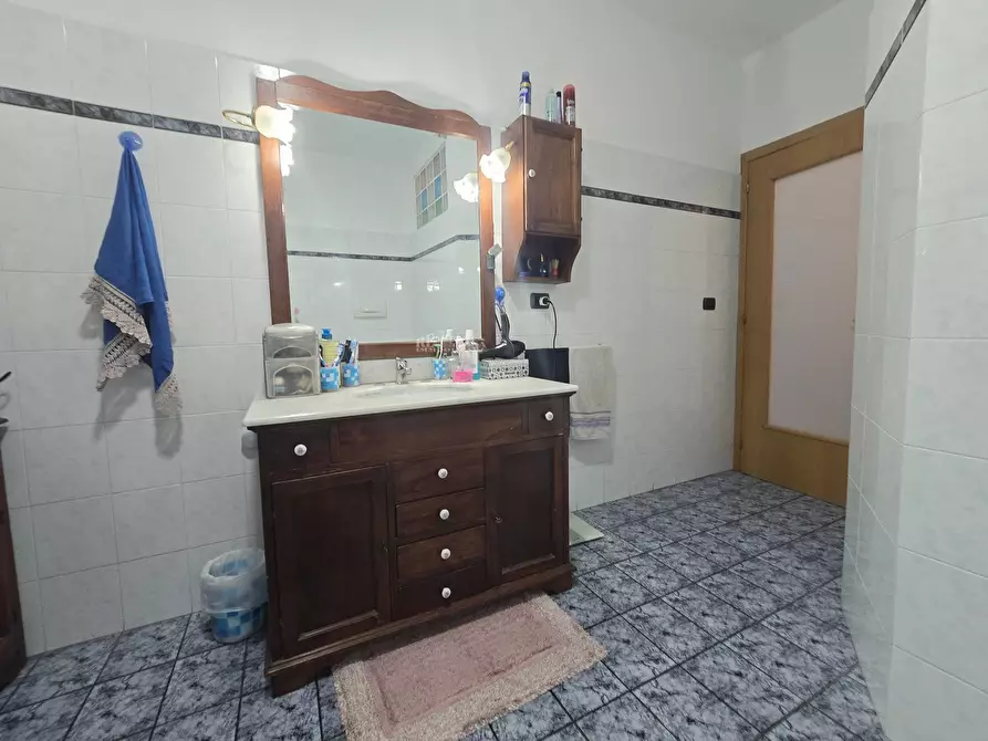 Immagine 27 di Appartamento in vendita  in Via Montenisio a San Benedetto Del Tronto